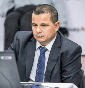 Victor Daniel Gimenez Mencía — Director VDGM